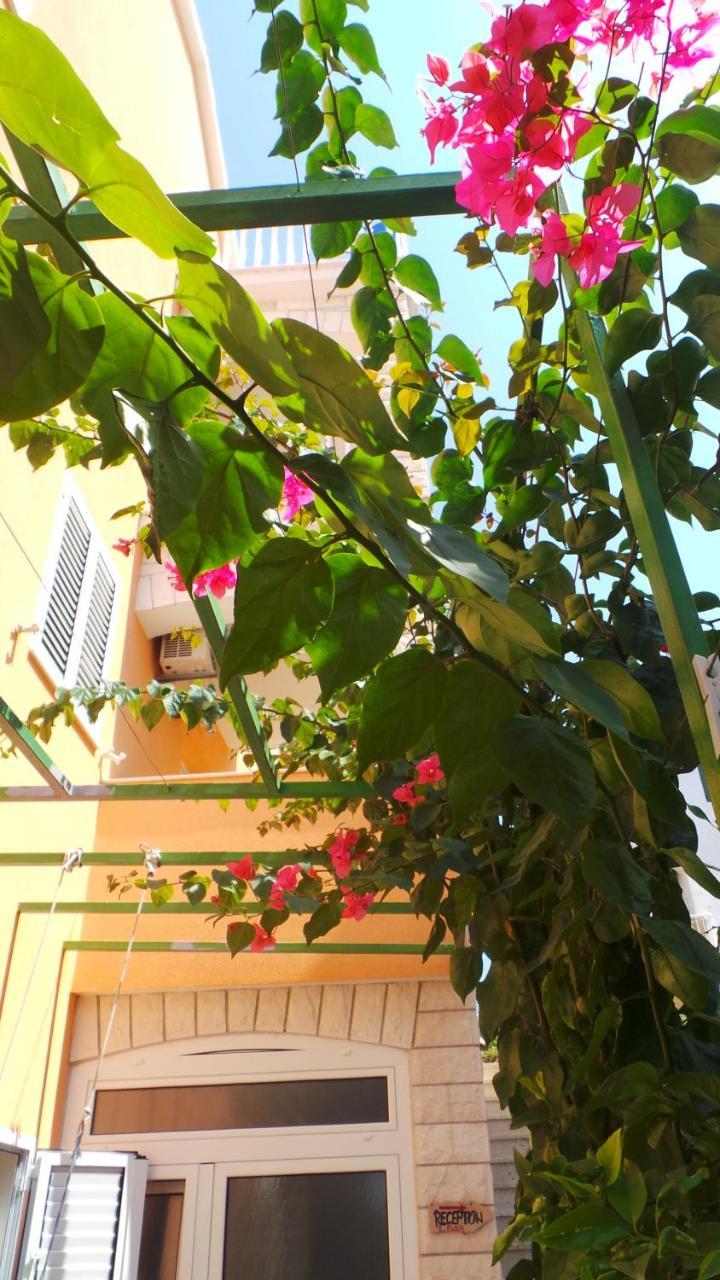 Villa Vera Hvar Town Exterior photo