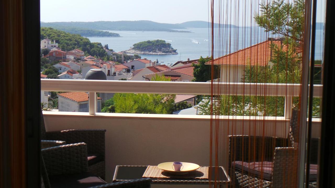 Villa Vera Hvar Town Exterior photo