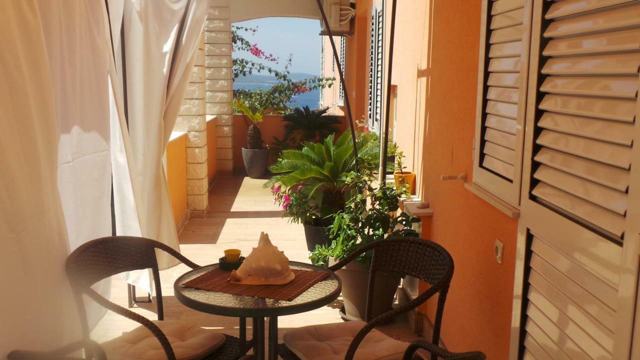 Villa Vera Hvar Town Exterior photo